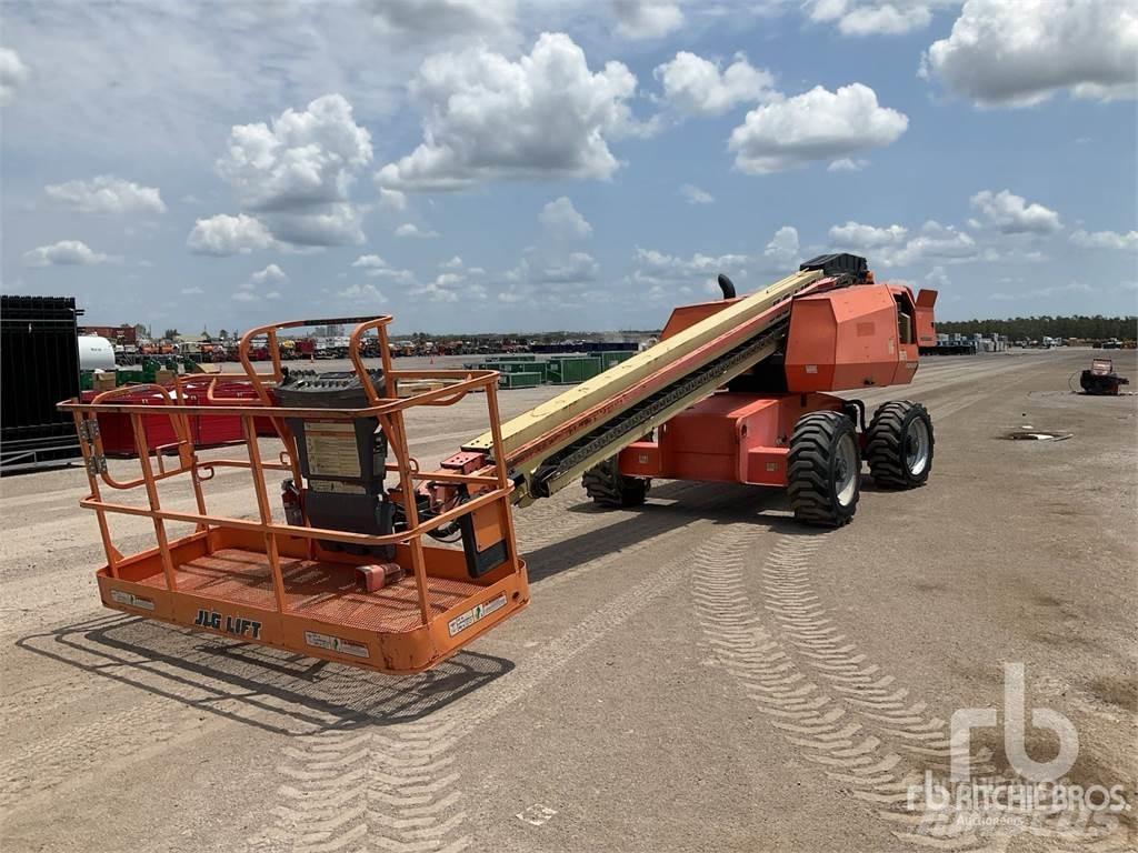 JLG 600S Gelenkteleskoparbeitsbühnen