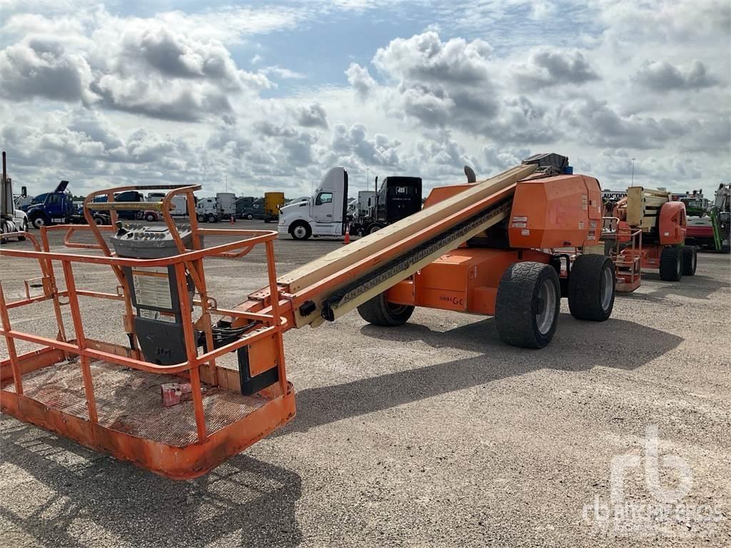 JLG 600S Gelenkteleskoparbeitsbühnen