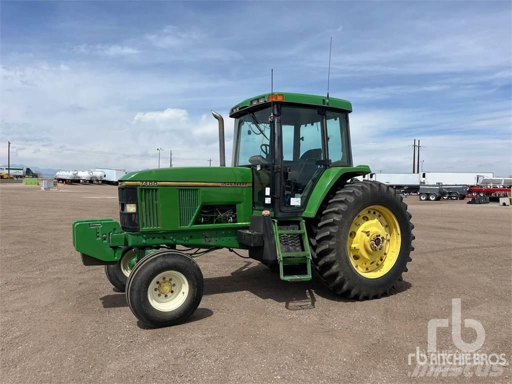 John Deere 7400 Traktoren