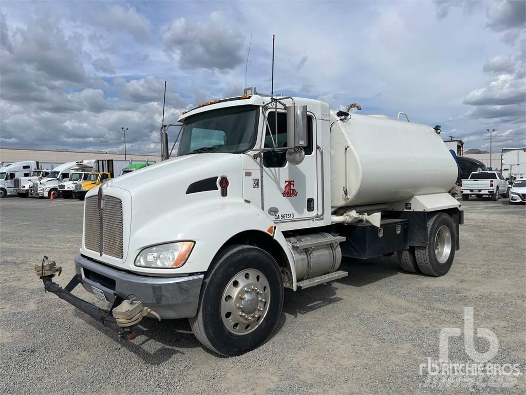 Kenworth T270 Wassertanker