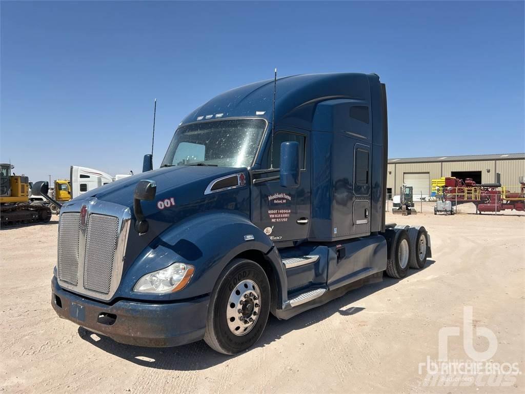 Kenworth T680 Sattelzugmaschinen