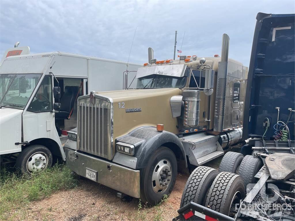 Kenworth W900 Sattelzugmaschinen