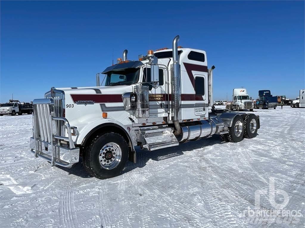 Kenworth W900 Sattelzugmaschinen
