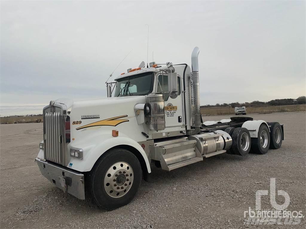 Kenworth W900 Sattelzugmaschinen