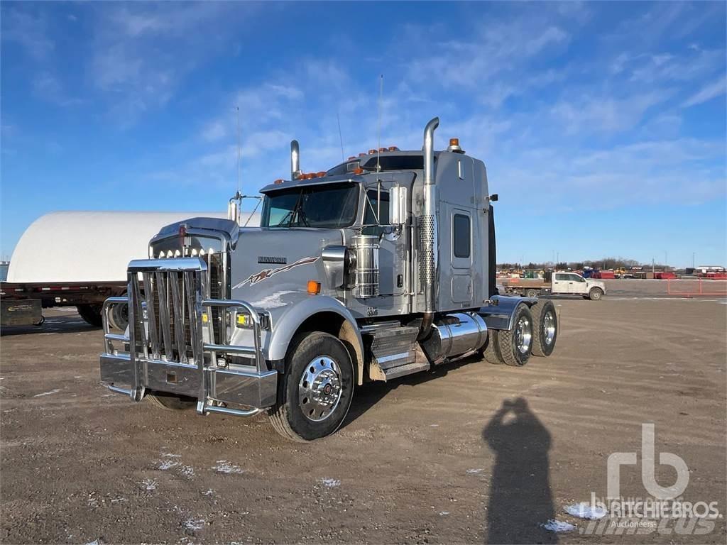 Kenworth W900 Sattelzugmaschinen