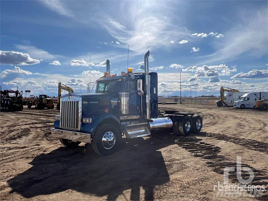 Kenworth W900 Sattelzugmaschinen