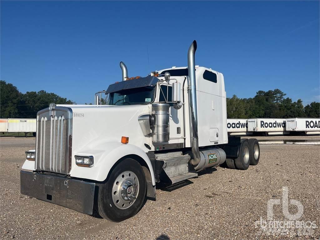 Kenworth W900 Sattelzugmaschinen