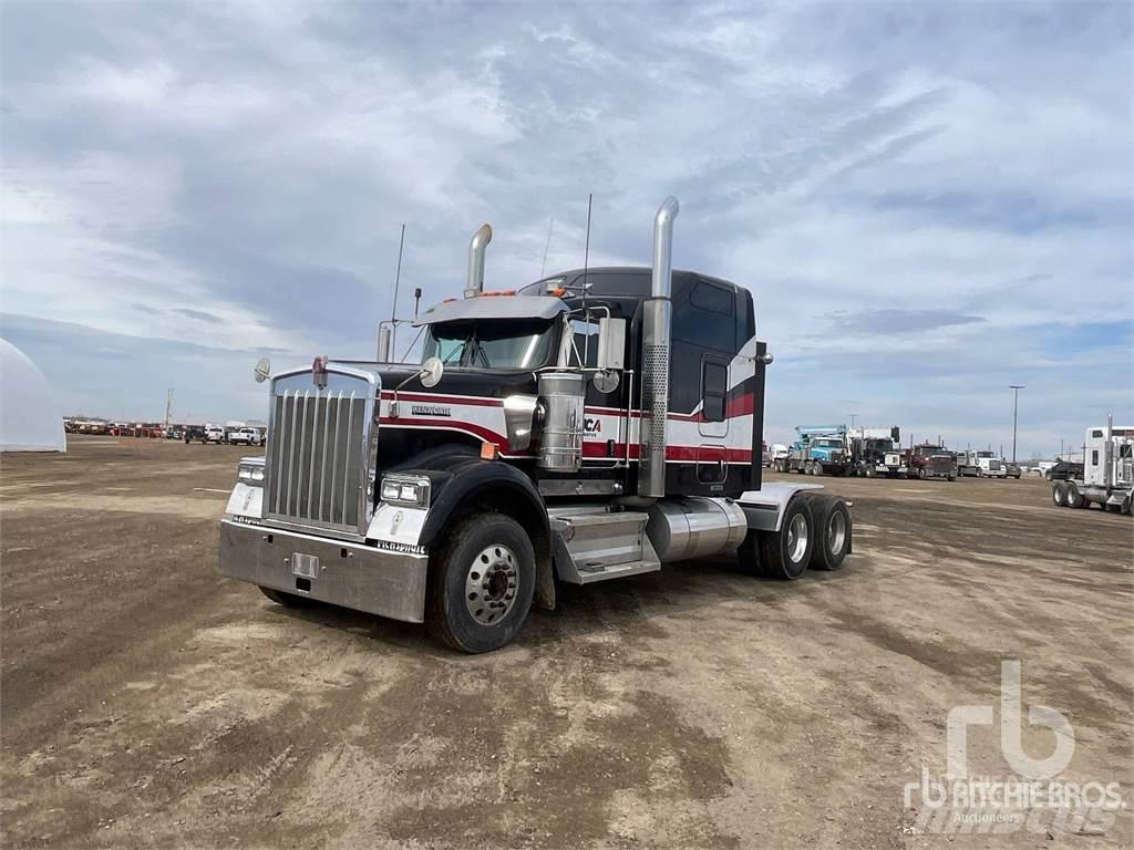 Kenworth W900 Sattelzugmaschinen