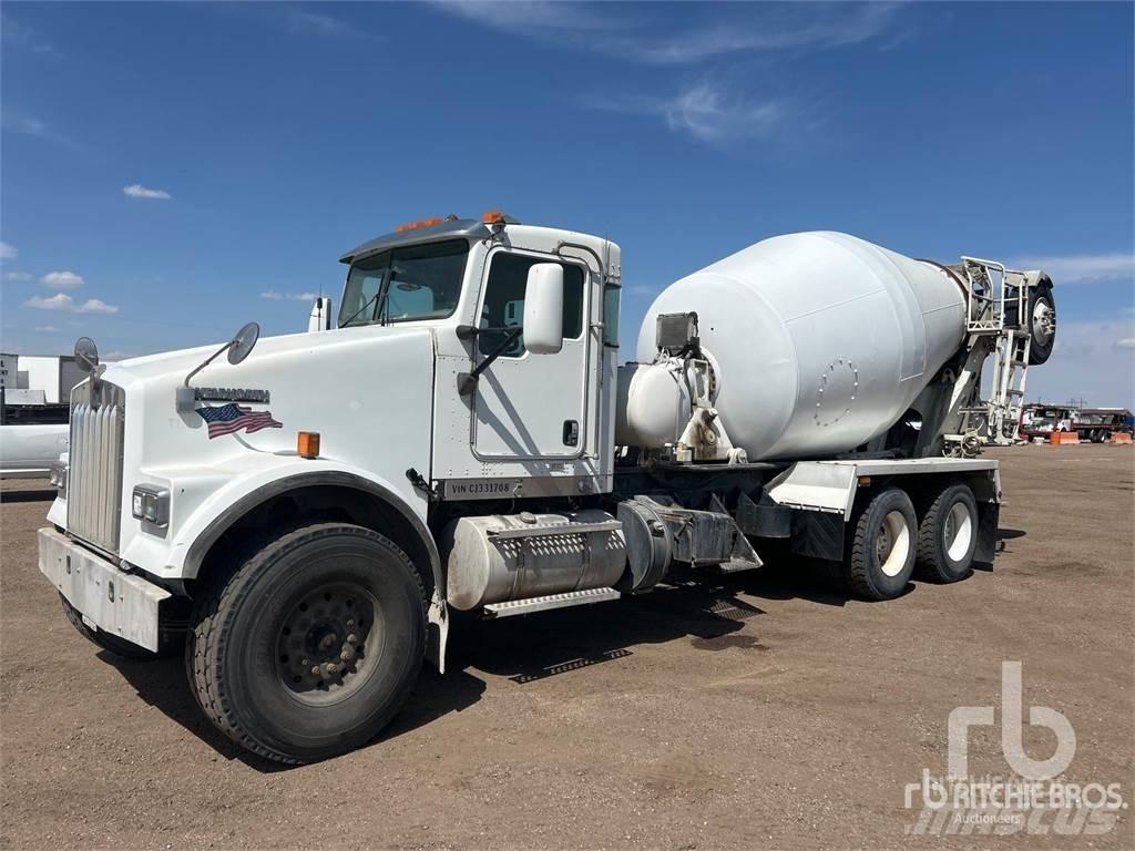 Kenworth W900 Beton-Mischfahrzeuge
