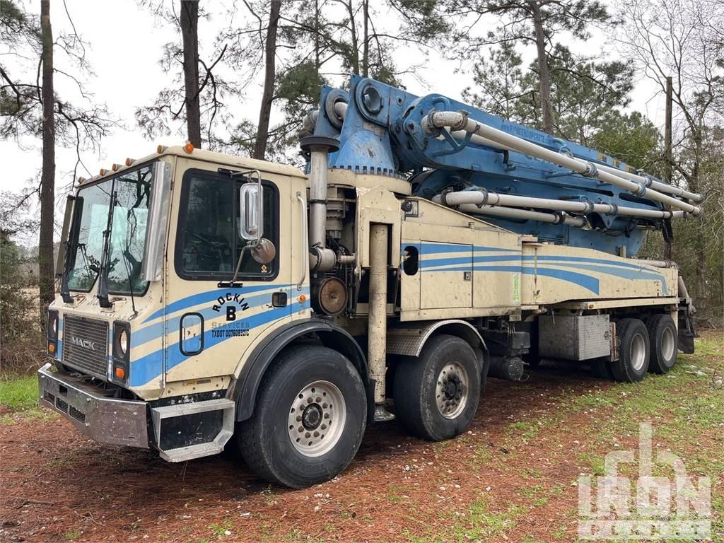 Mack 47M Beton-Mischfahrzeuge