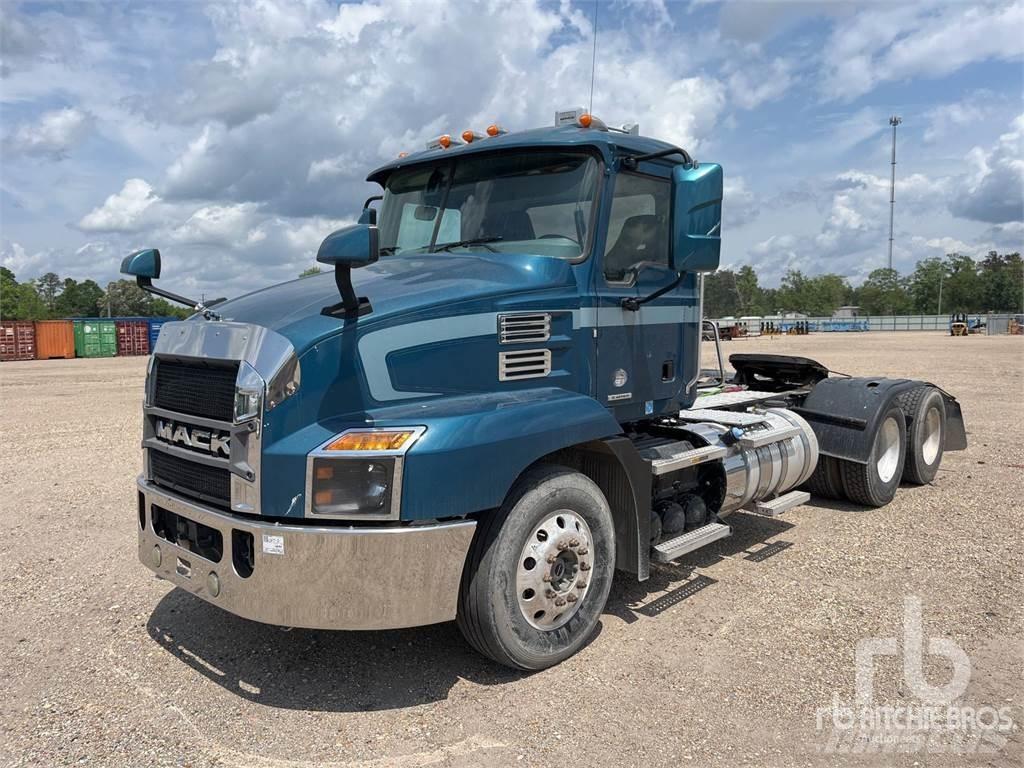 Mack AN64T Sattelzugmaschinen