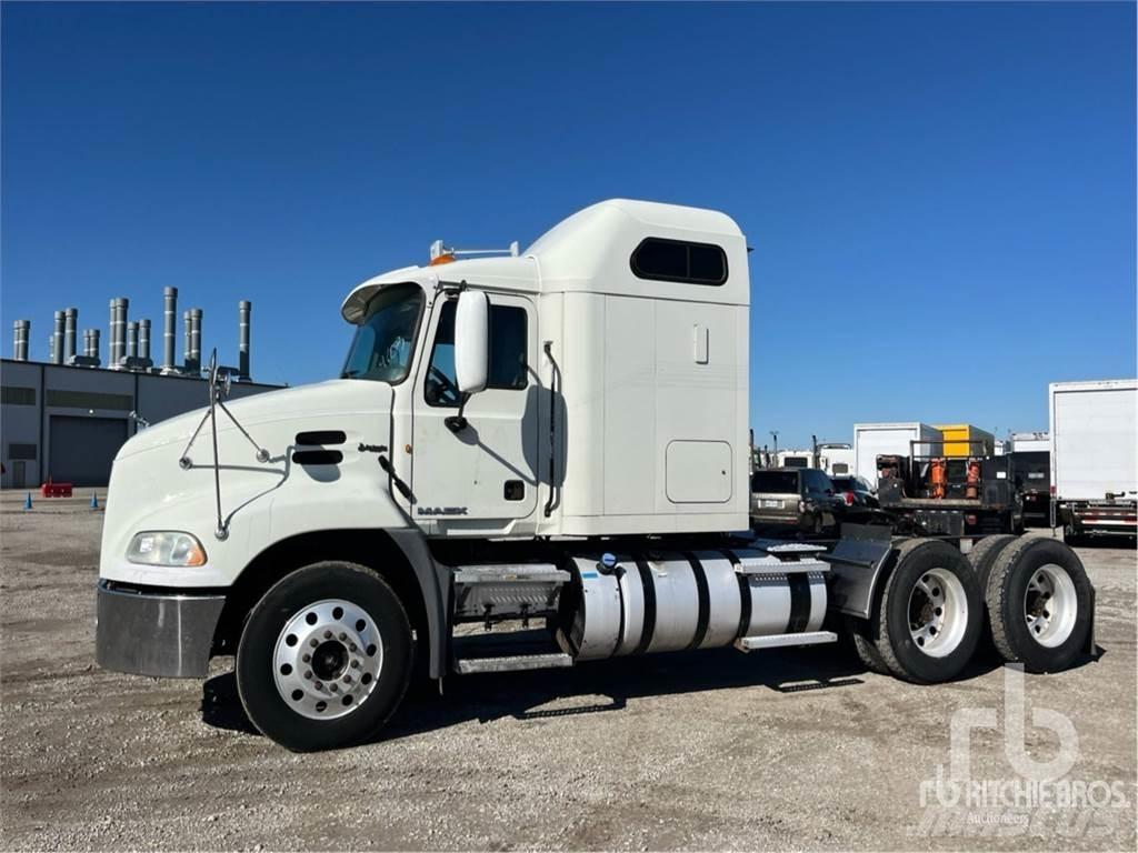 Mack CXU613 Sattelzugmaschinen