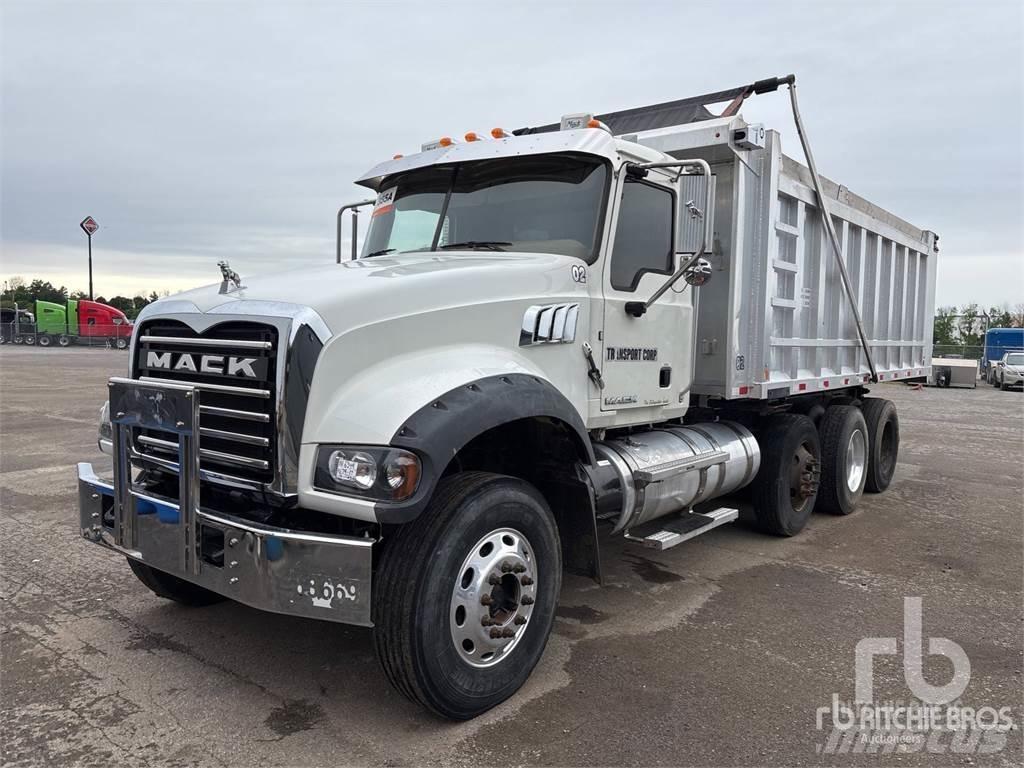Mack GU713 Kipper