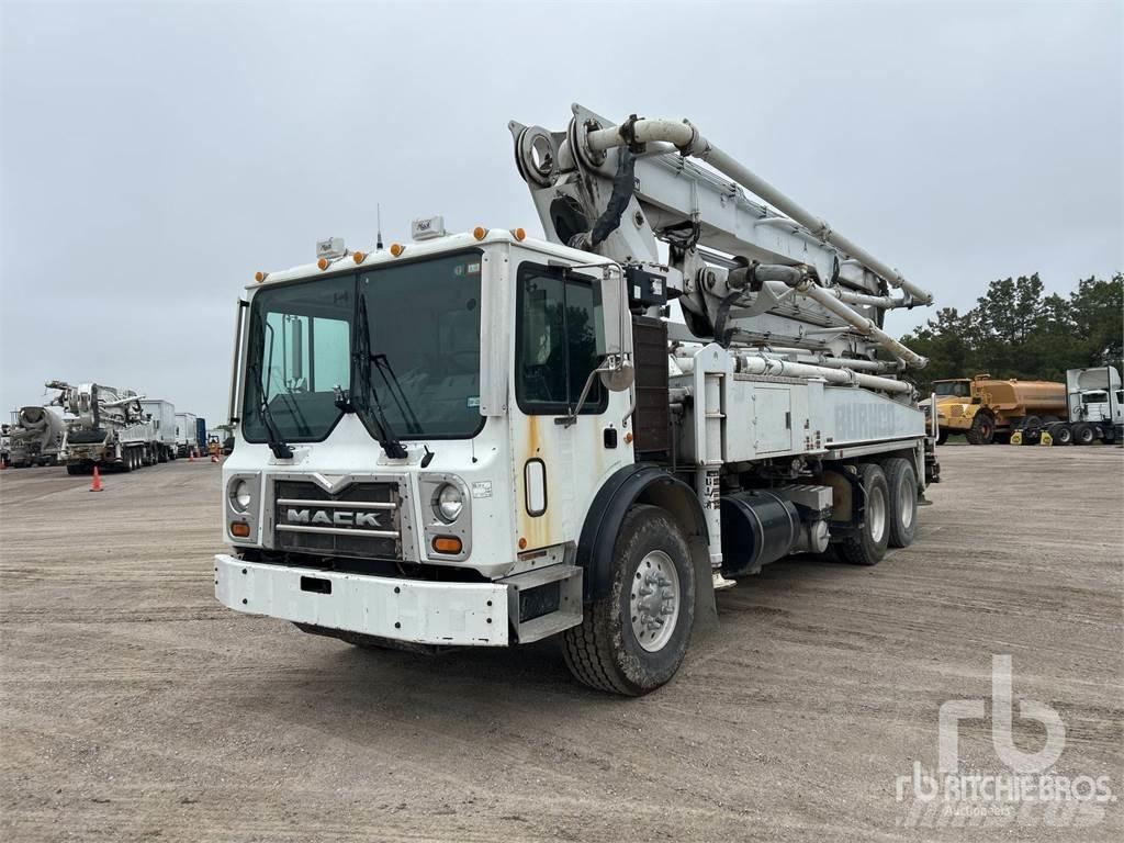 Mack MRU613 Beton-Mischfahrzeuge