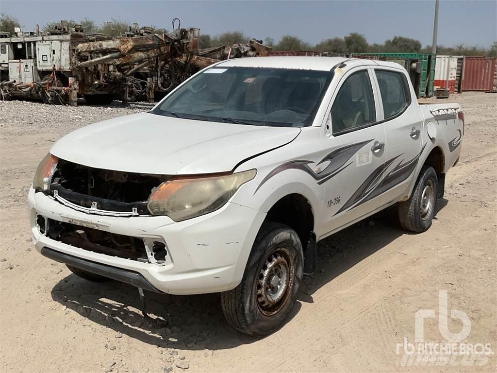 Mitsubishi L200 Pickup/Pritschenwagen