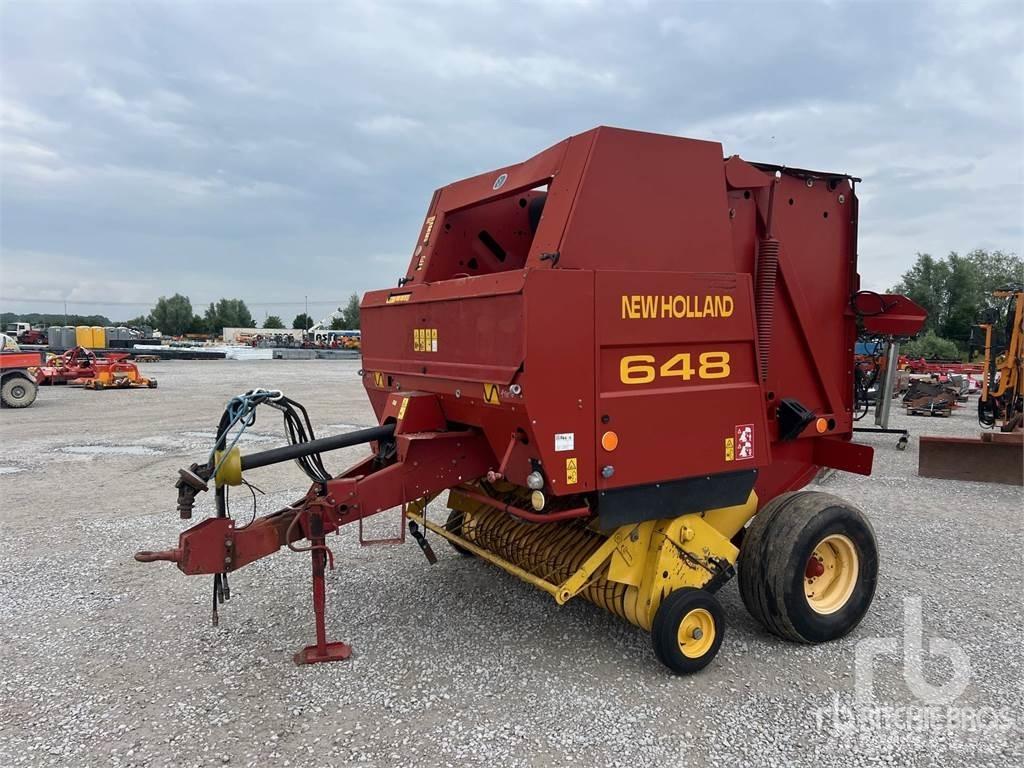 New Holland 644 Quaderpressen