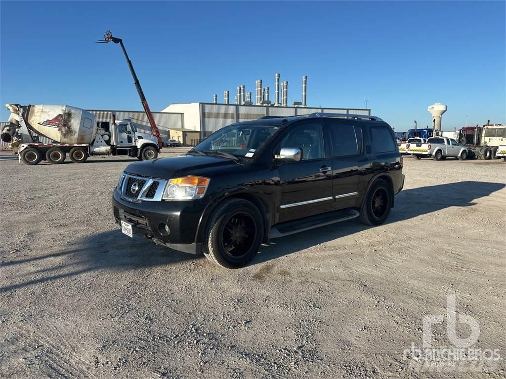 Nissan ARMADA Pickup/Pritschenwagen