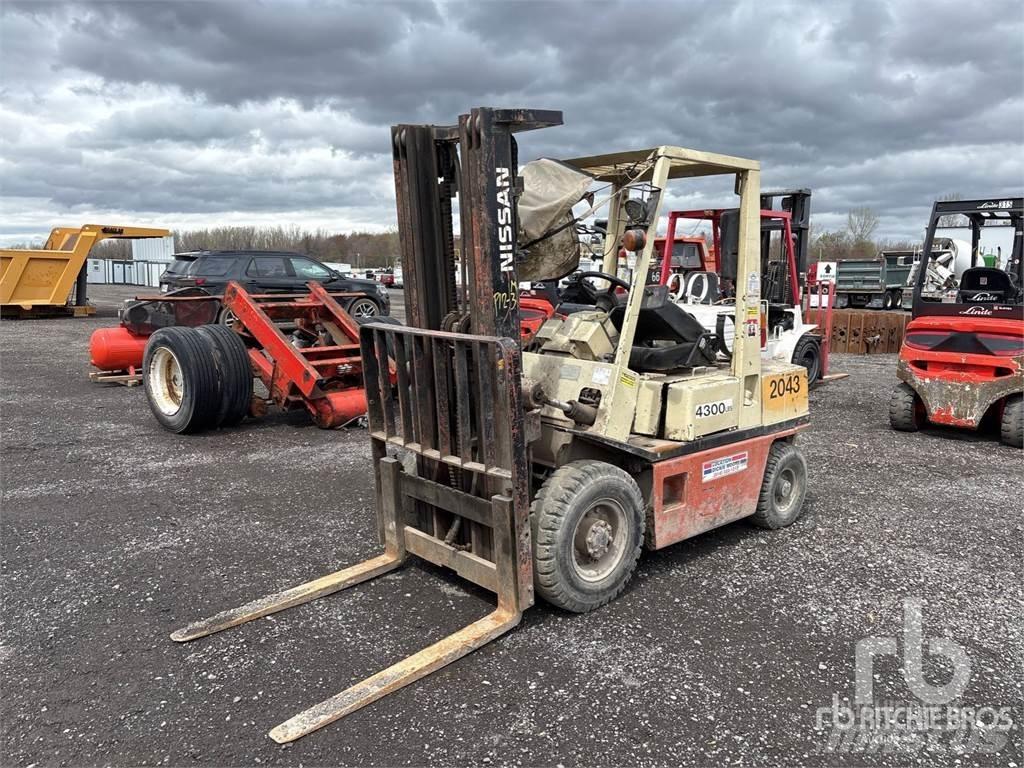 Nissan RH02A25V Diesel Stapler