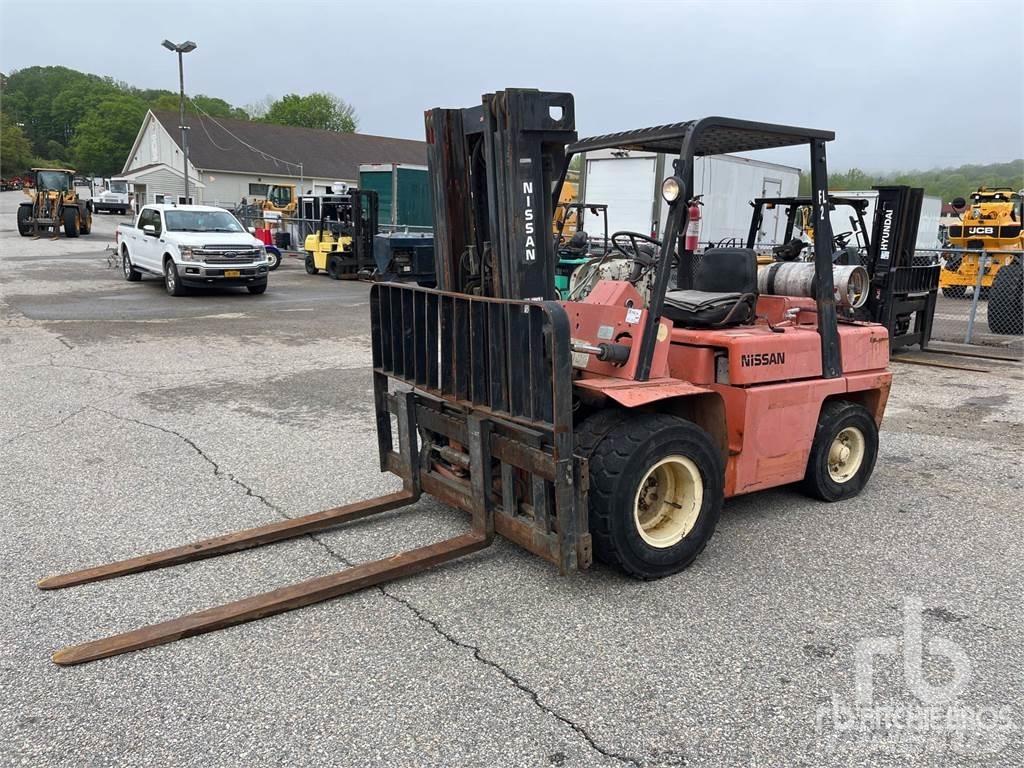 Nissan UF03A35V Diesel Stapler