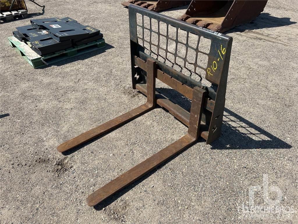  Poly Tank Gabeln