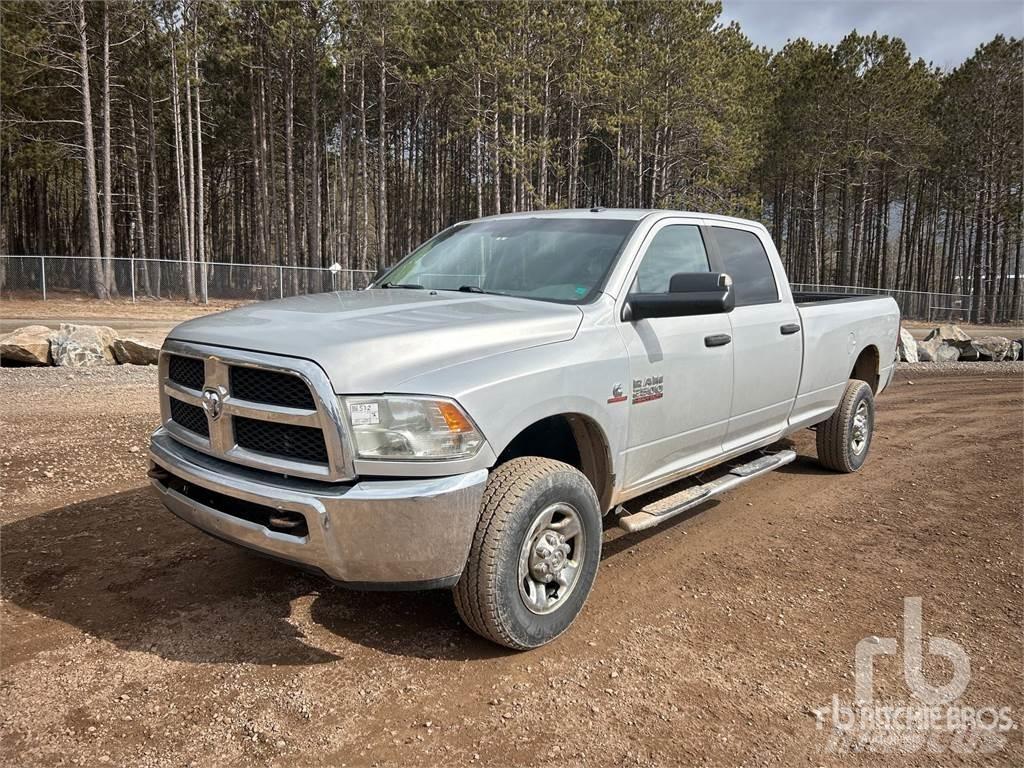 RAM 2500 Pickup/Pritschenwagen