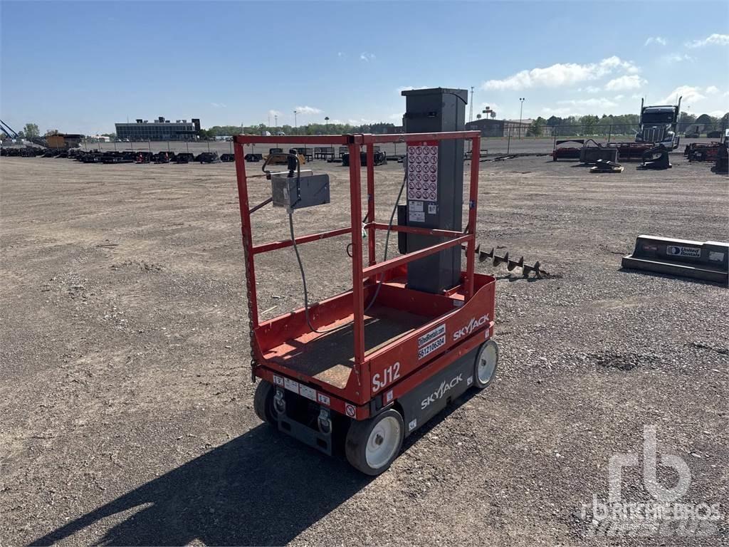 SkyJack SJ12 Gelenkteleskoparbeitsbühnen