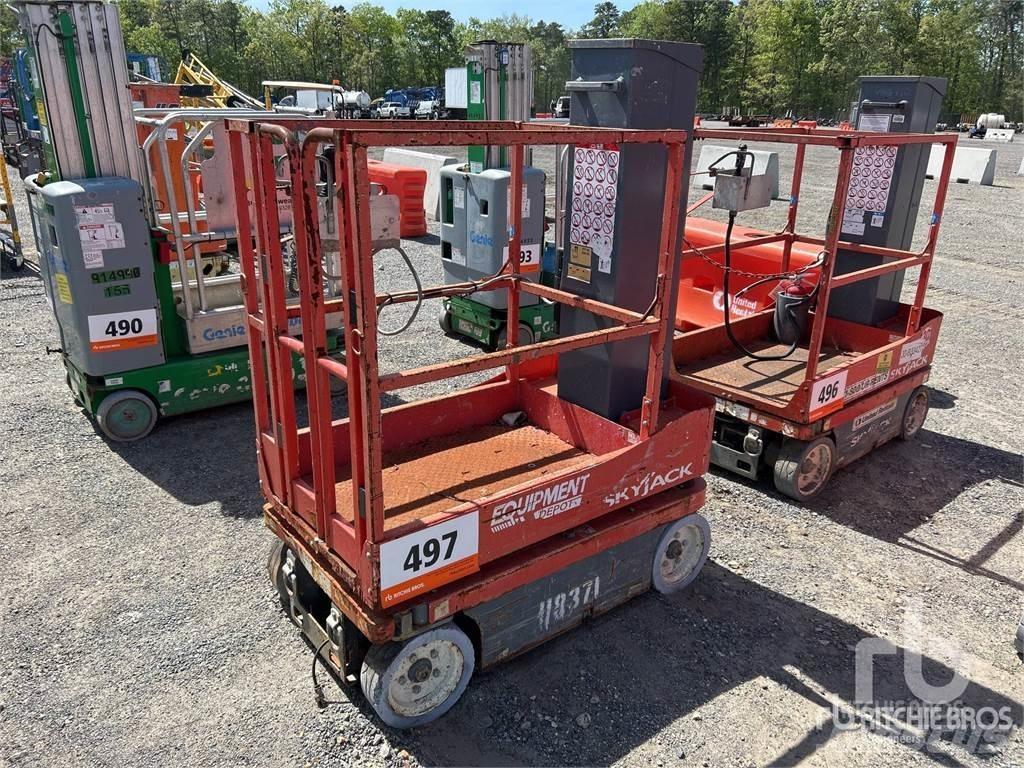 SkyJack SJ16 Gelenkteleskoparbeitsbühnen