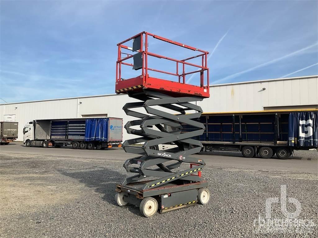 SkyJack SJ4632 Scheren-Arbeitsbühnen