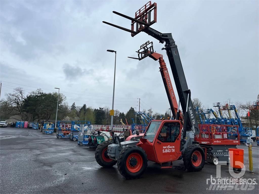 SkyJack SJ843TH Teleskoplader