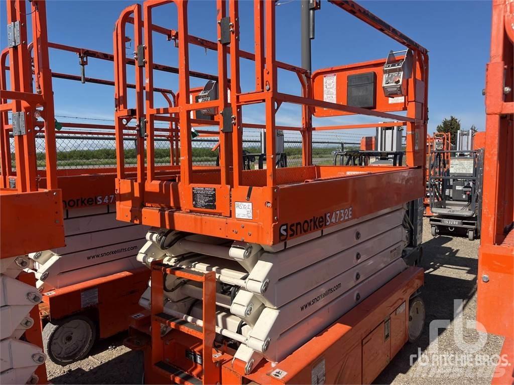 Snorkel S4732E Scheren-Arbeitsbühnen