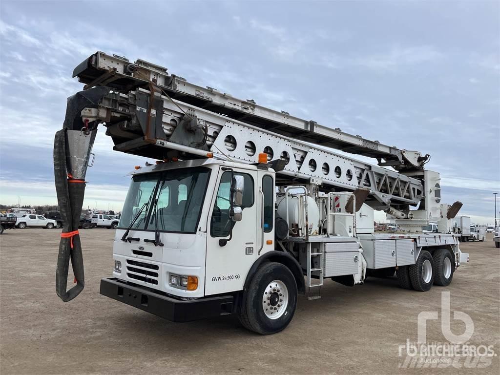 Sterling CONDOR Beton-Mischfahrzeuge