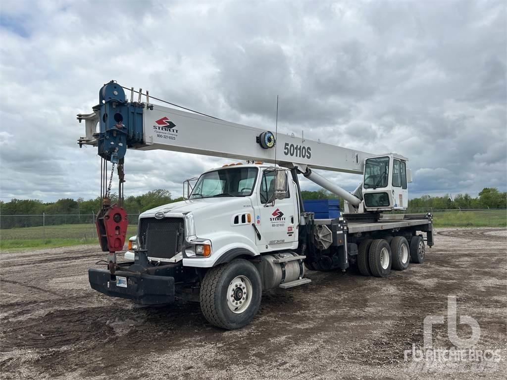 Sterling L9500 Kranwagen