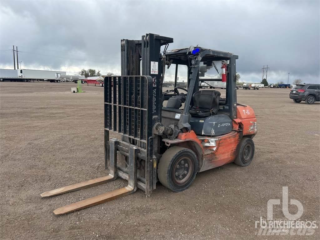 Toyota 7FDU35 Diesel Stapler