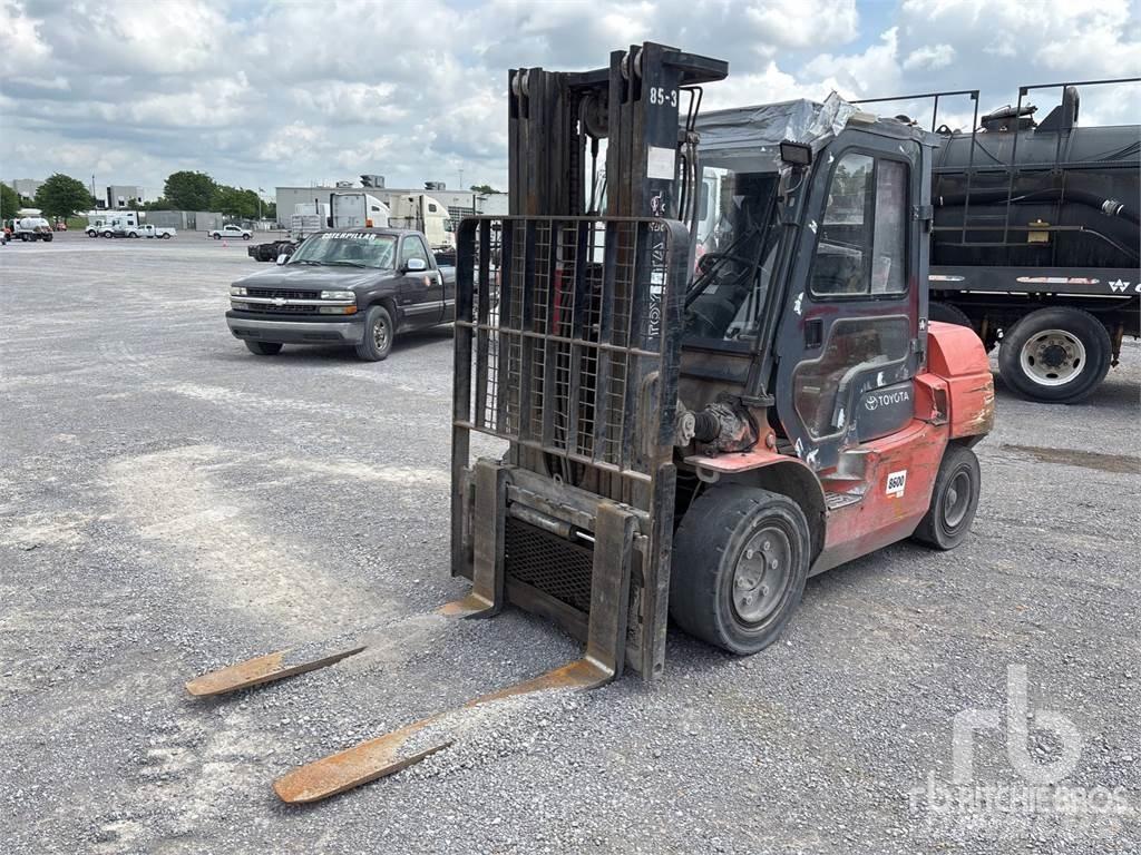 Toyota 7FDU35 Diesel Stapler