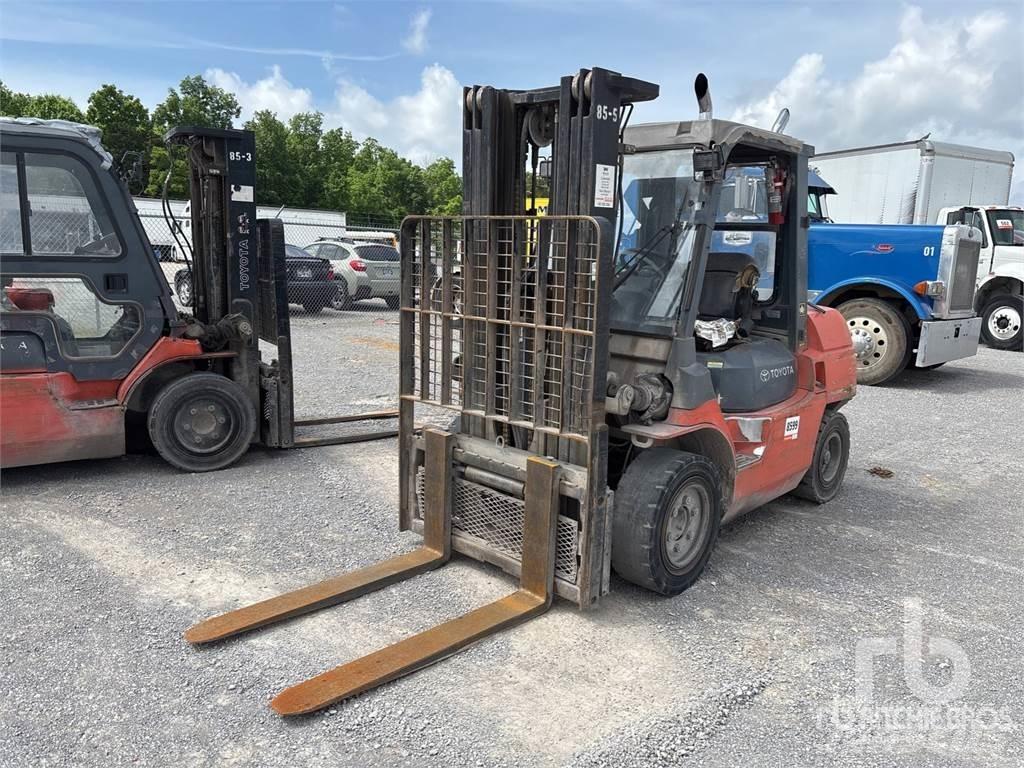 Toyota 7FDU35 Diesel Stapler