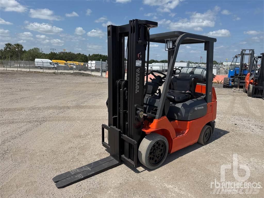 Toyota 7FGCU25 Diesel Stapler
