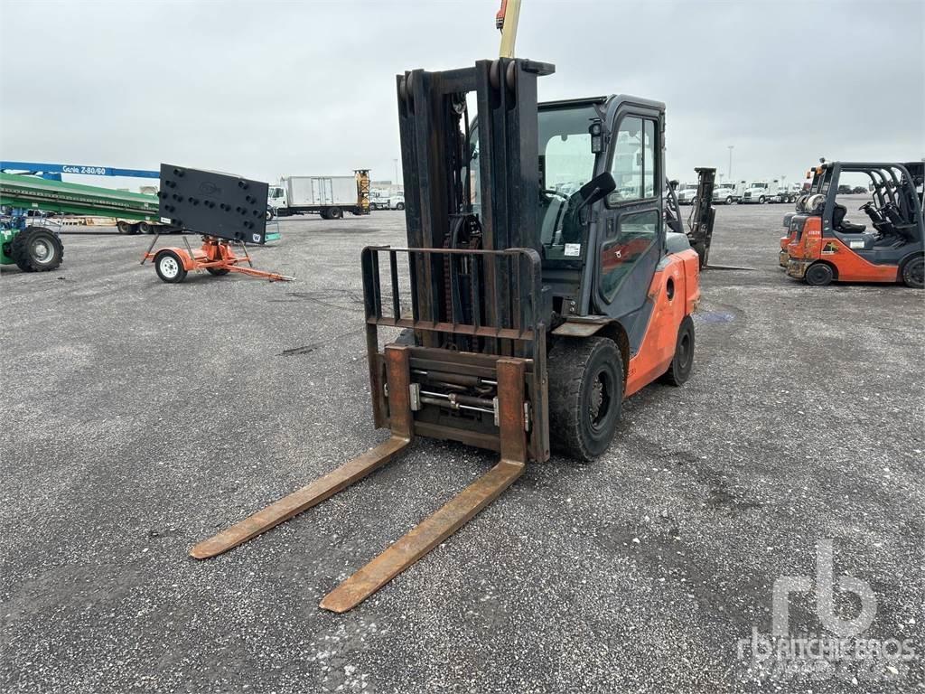 Toyota 8FD45U Diesel Stapler