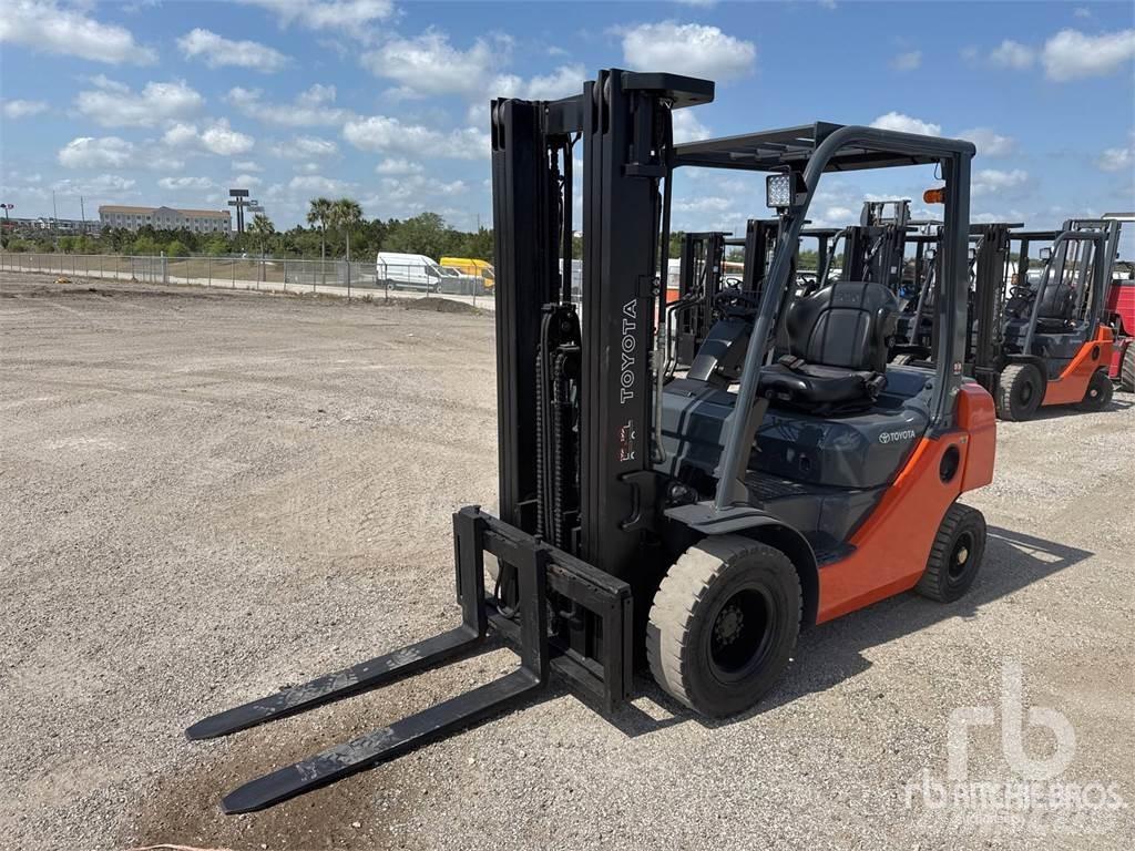 Toyota 8FDU20 Diesel Stapler