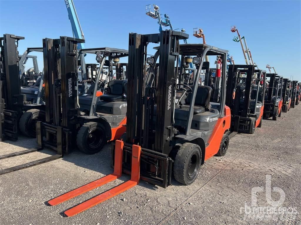 Toyota 8FDU25 Diesel Stapler