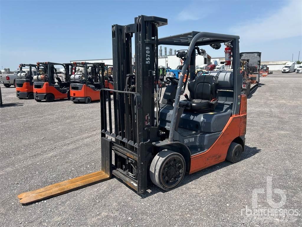 Toyota 8FGCU25 Diesel Stapler