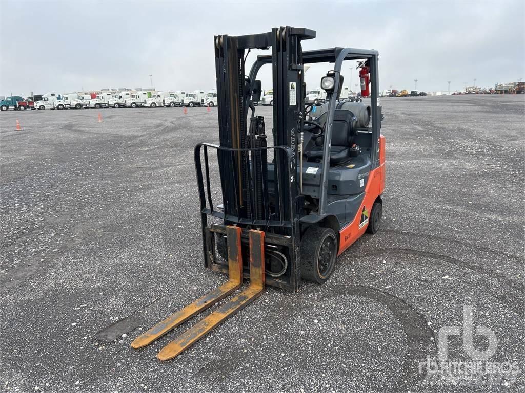 Toyota 8FGCU25 Diesel Stapler