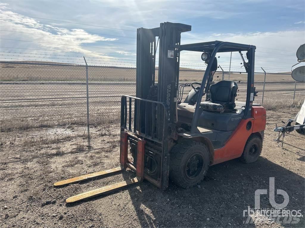 Toyota 8FGU32 Diesel Stapler