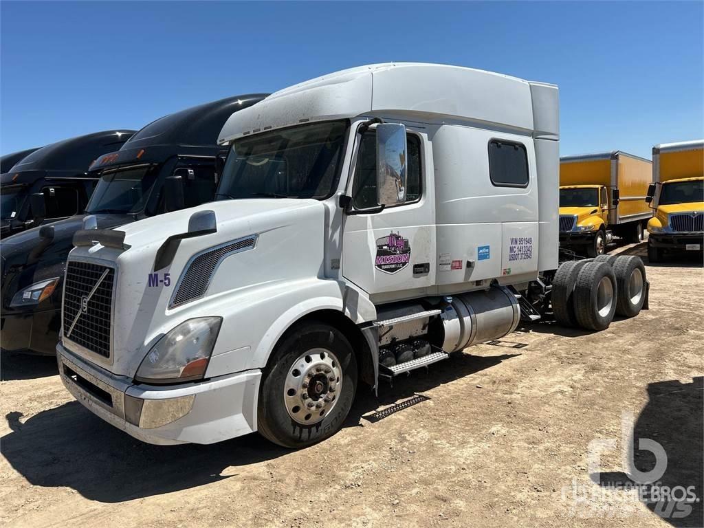 Volvo VNL Sattelzugmaschinen