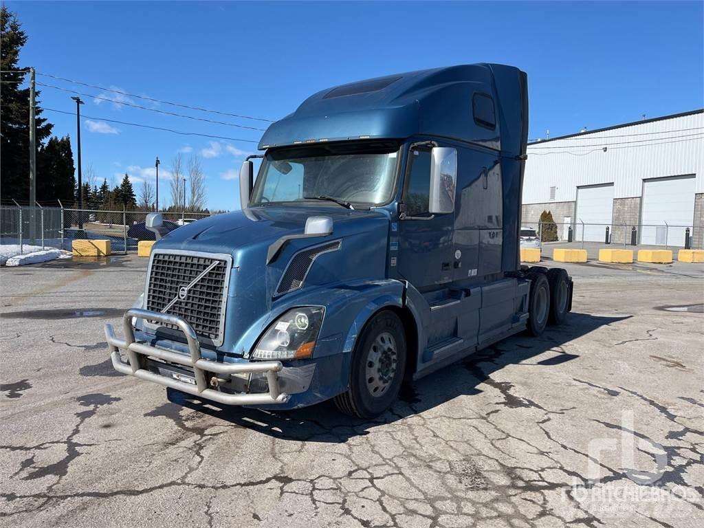 Volvo VNL Sattelzugmaschinen