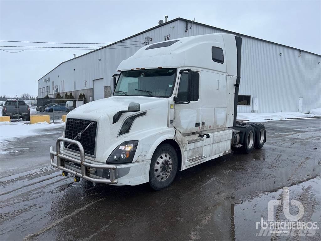 Volvo VNL Sattelzugmaschinen