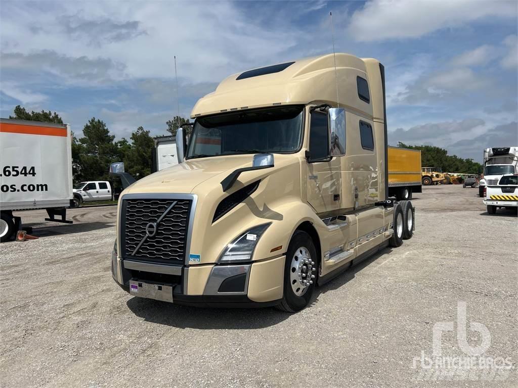 Volvo VNL860 Sattelzugmaschinen