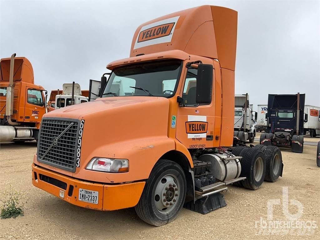 Volvo VNM200 Sattelzugmaschinen