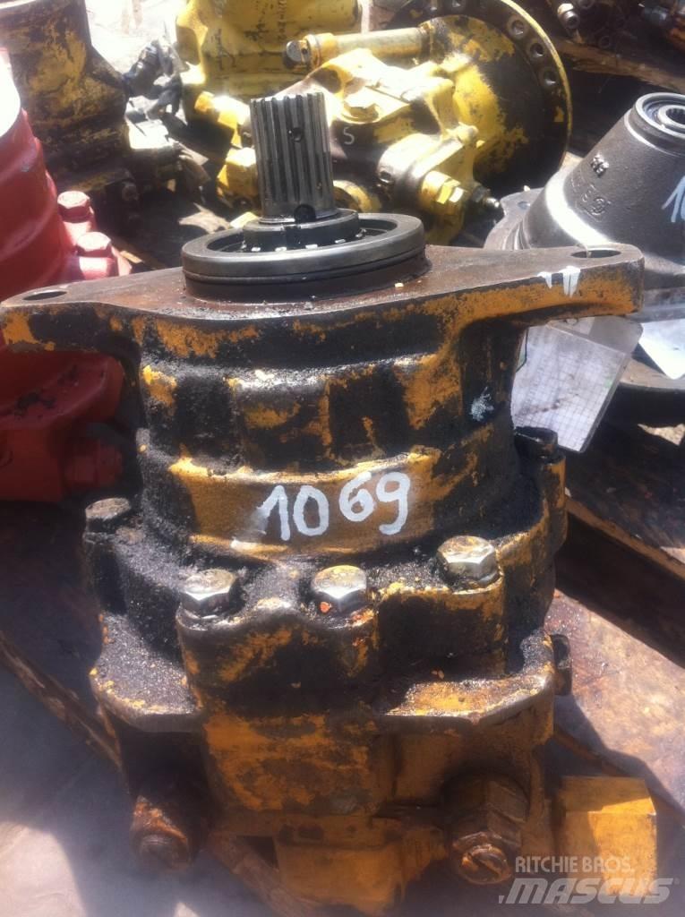 Komatsu MB90 Motoren