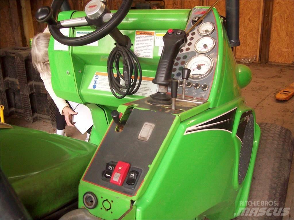 Avant M528 Radlader