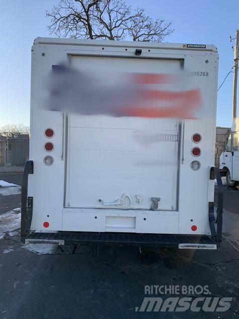 Ford E350 Kastenaufbau